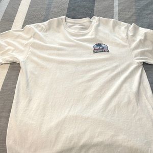 Almost new Mens T-shirt